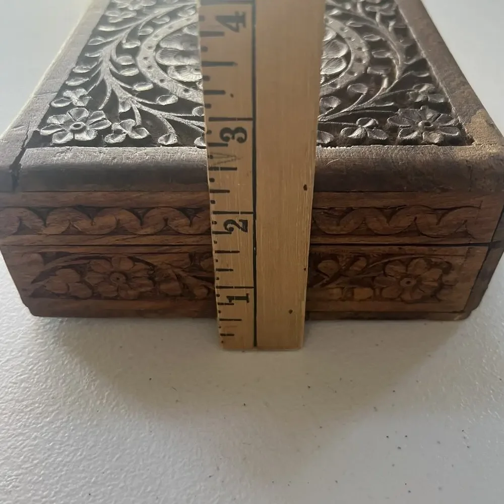 Vintage Hand Carved Wood Jewelry Trinket Box India Hinged Top 6 x 5.5 x 2.5 In